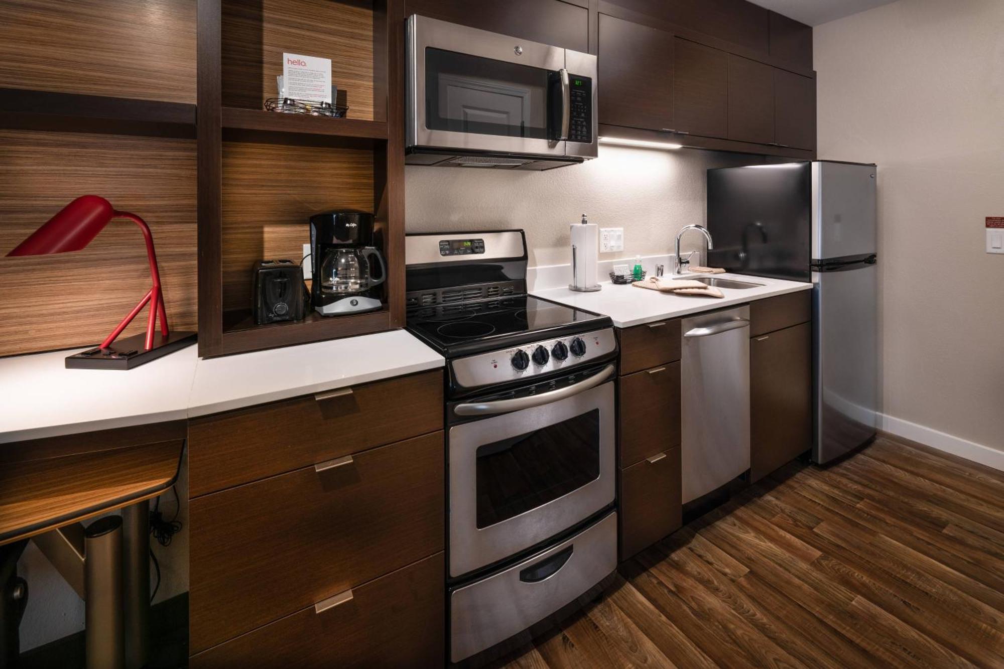Towneplace Suites By Marriott Milwaukee Oak Creek Exterior foto